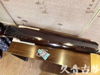 洛阳市●久音古琴  ●今日推荐  [高级演奏仲尼式]