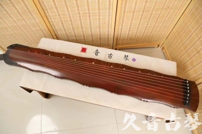 洛阳市●久音古琴  ●典藏系列 20240524 [红洒金竹节]